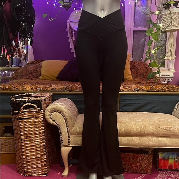 EARTHBOUND Pants - Earthbound crossover waistband bell bottom flare yoga pants